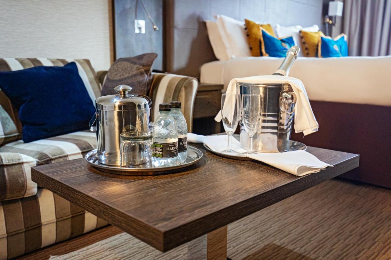 Mercure Milton Keynes Hotel Zewnętrze zdjęcie