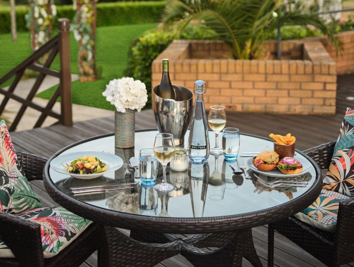 Mercure Milton Keynes Hotel Zewnętrze zdjęcie