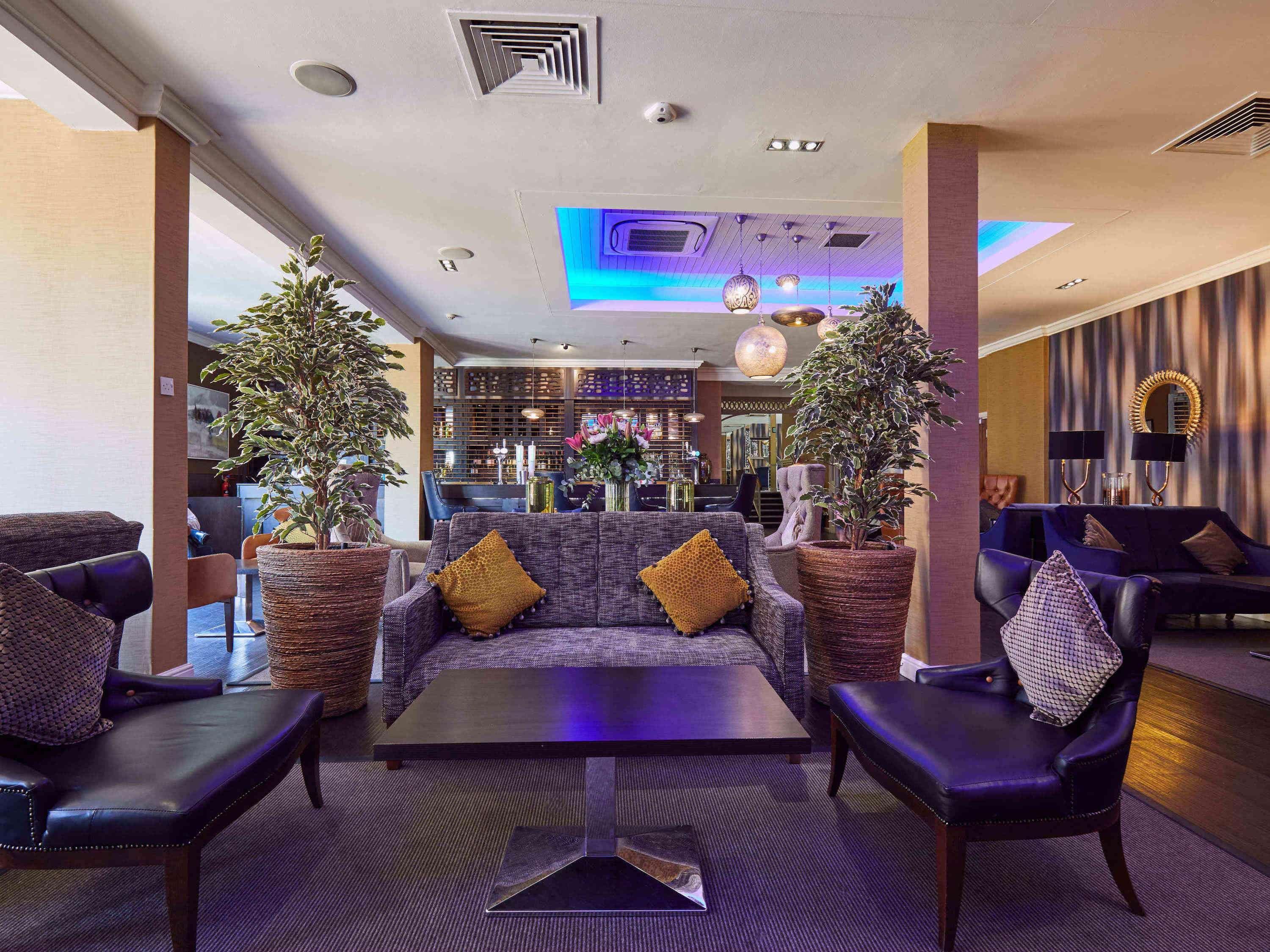 Mercure Milton Keynes Hotel Zewnętrze zdjęcie