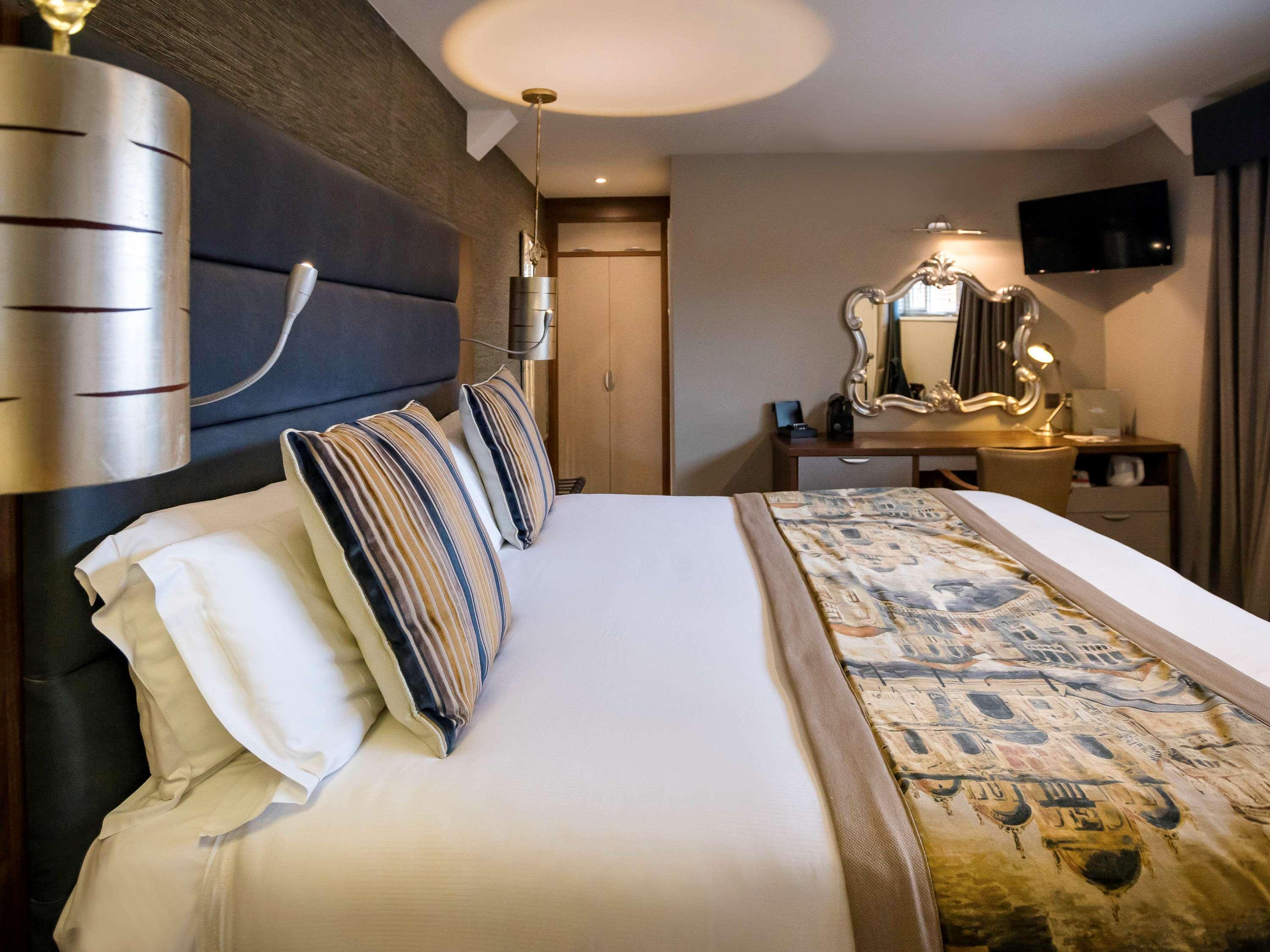 Mercure Milton Keynes Hotel Zewnętrze zdjęcie
