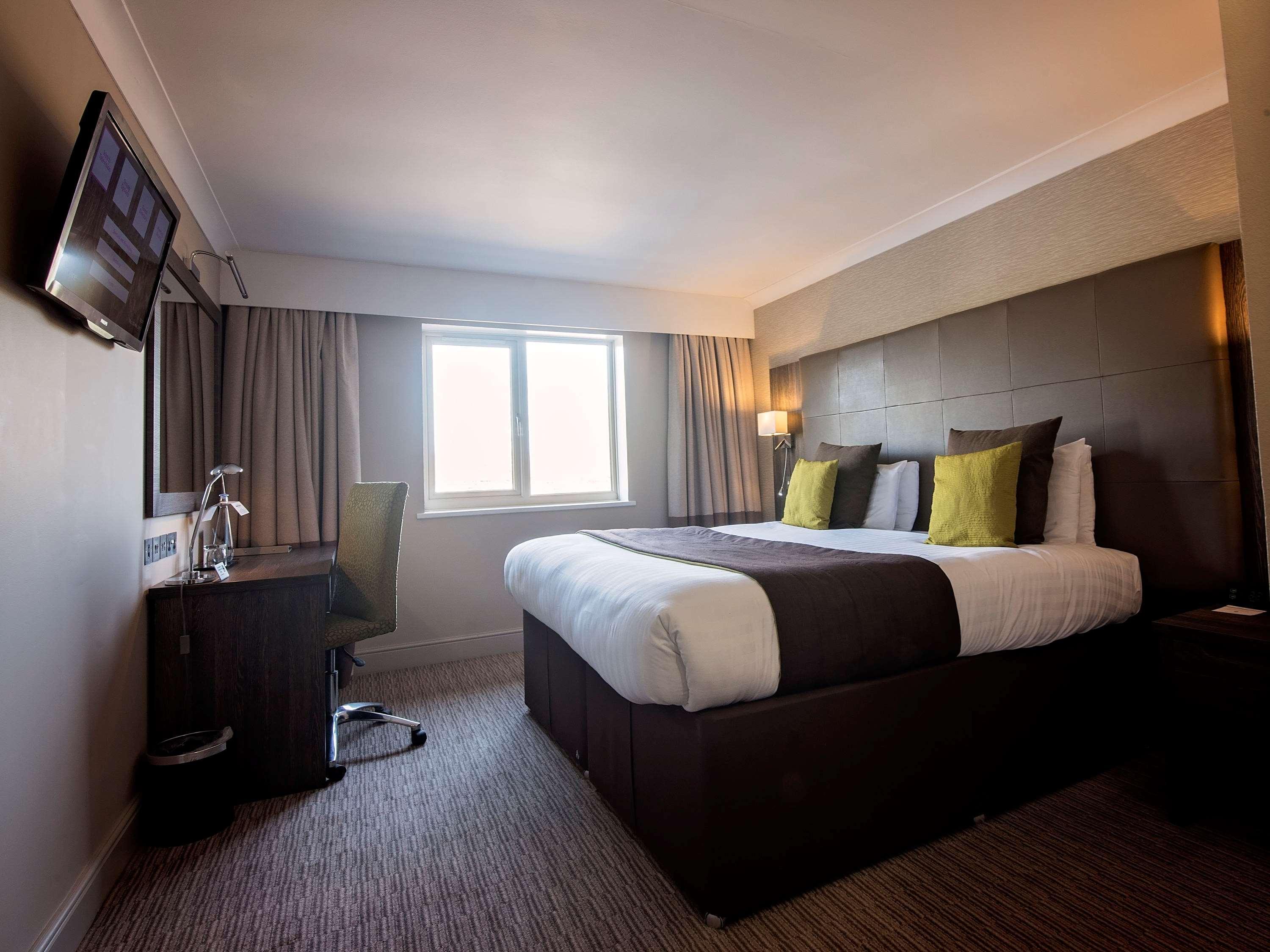 Mercure Milton Keynes Hotel Zewnętrze zdjęcie
