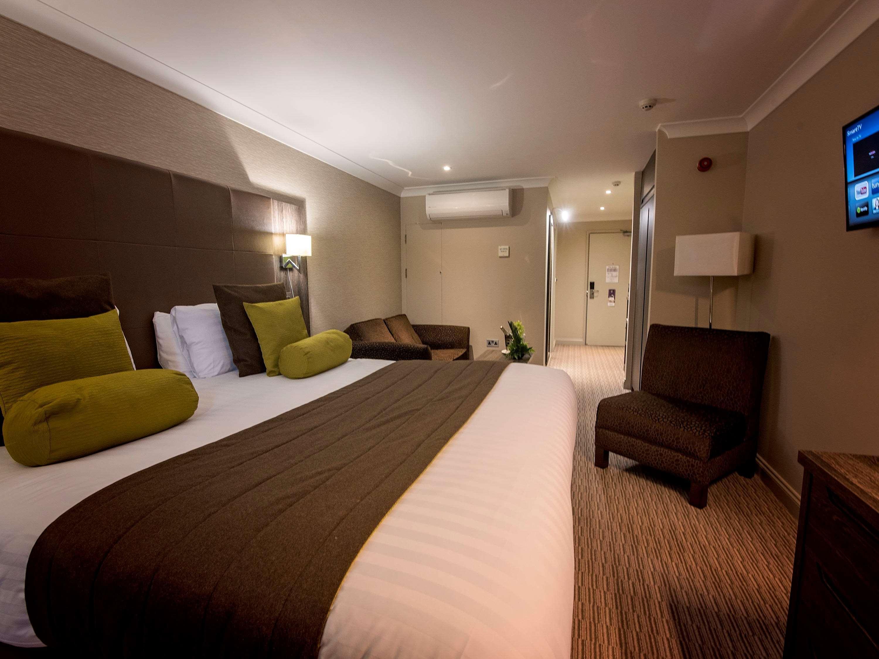 Mercure Milton Keynes Hotel Zewnętrze zdjęcie