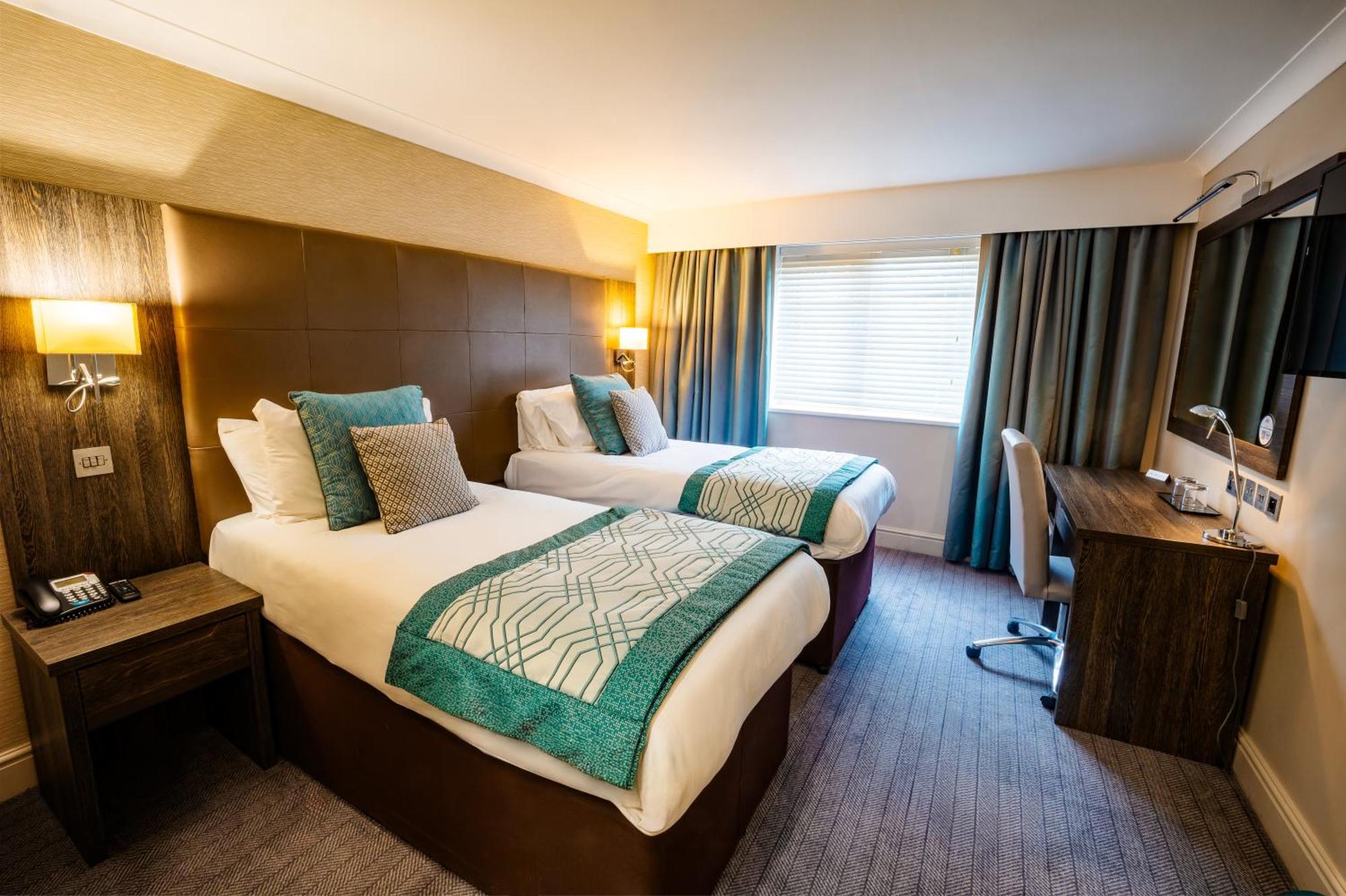 Mercure Milton Keynes Hotel Zewnętrze zdjęcie